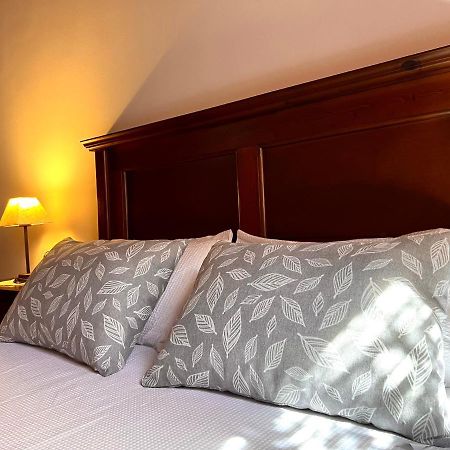 Apartament La Noguera - L'Amfitriona Rialp Bagian luar foto